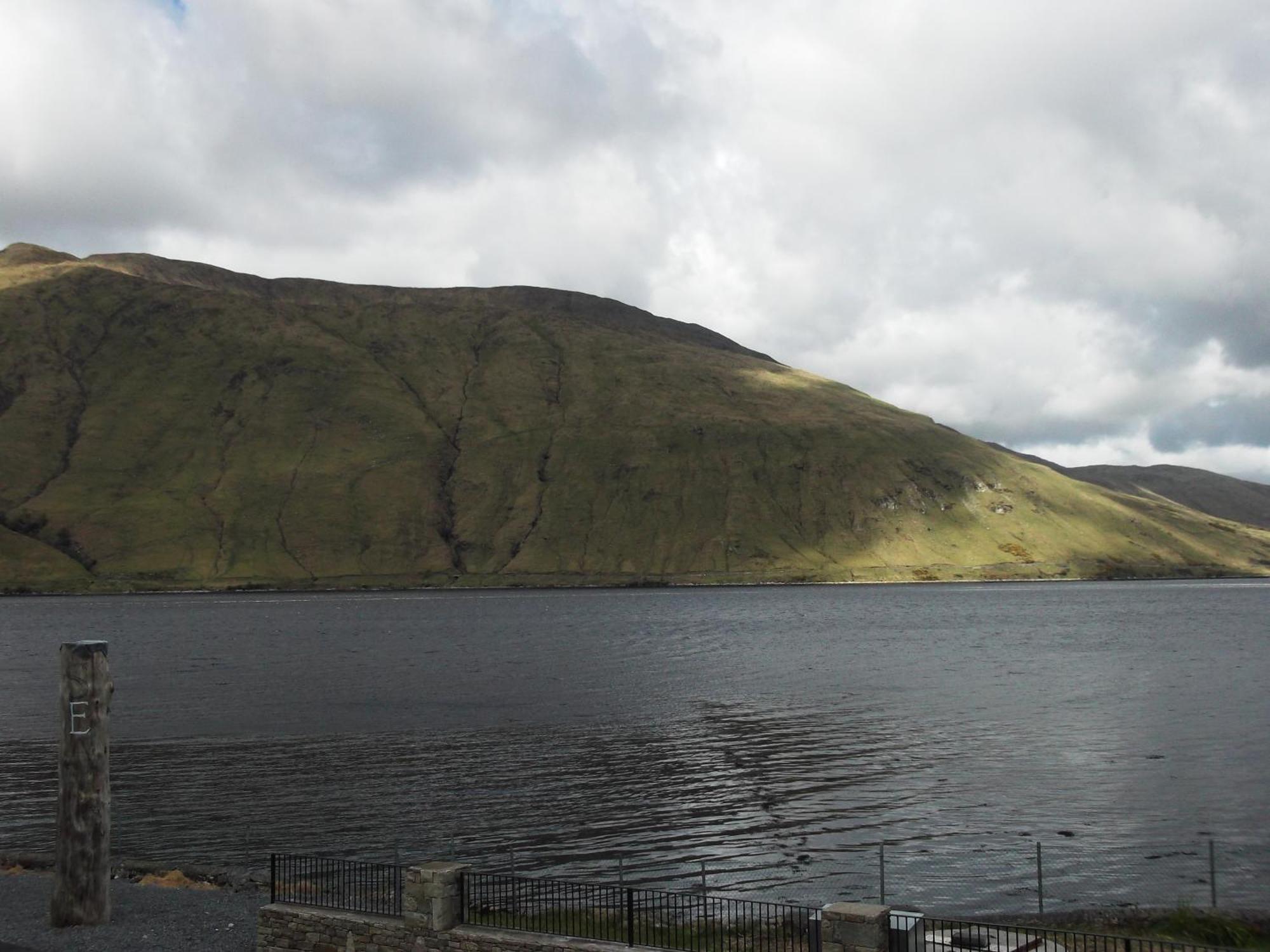 Leenane Hotel Leenaun Bagian luar foto