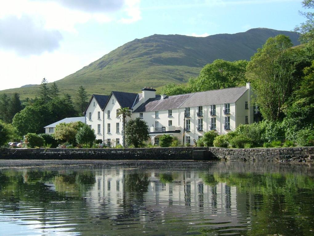 Leenane Hotel Leenaun Bagian luar foto